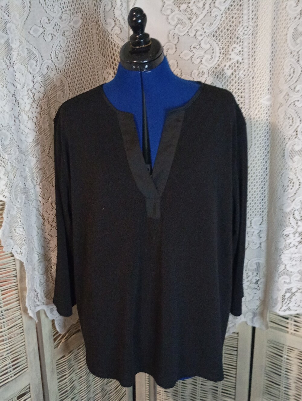 Banana Republic Black V-Neck Tunic